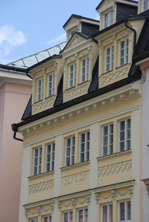 Pension Napoleon Karlovy Vary Esterno foto